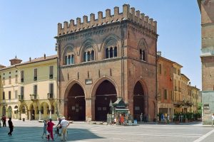 Cremona, viaggi in Italia